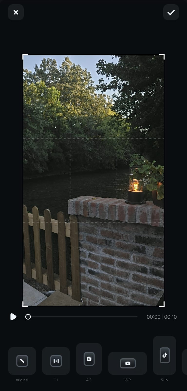 customize cropping area